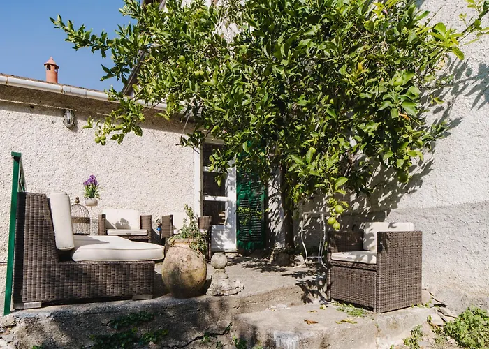 펜션 Manuela By Interhome 쪼알리